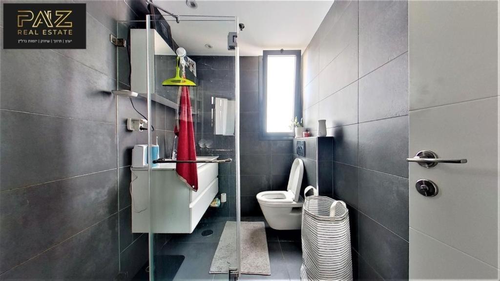 Suite And Room In A Breathtaking New Designed Penthouse In Se Tlv Тел Авив Стая снимка